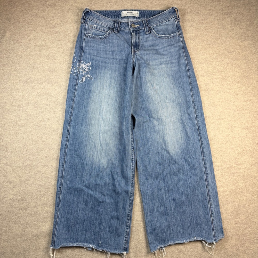 Hollister Low-Rise Super Baggy Embroidered Floral Jeans Blue W27 Short 4S